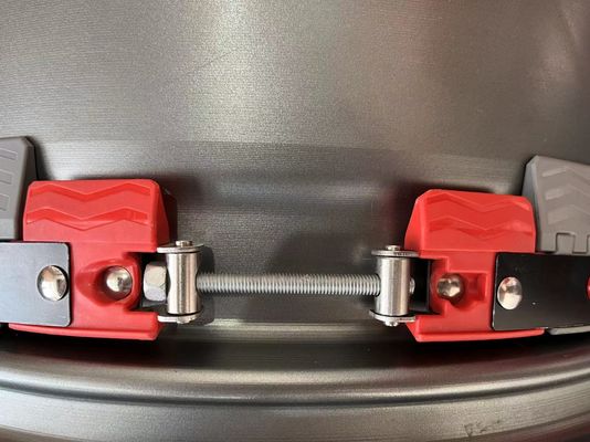 Sistem Ban Runflat Roda Truk Menjalankan Sistem Ban Kempis Untuk 45/45ZR18 R18