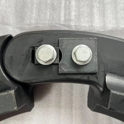 Sistem Runflat Keamanan Darurat Ledakan Untuk Kendaraan Lapis Baja Truk